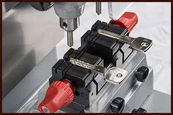 Usa Locksmith Service Orlando, FL 407-572-0175 Usa Locksmith Service Orlando, FL 407-572-0175 - 14-key-duplication